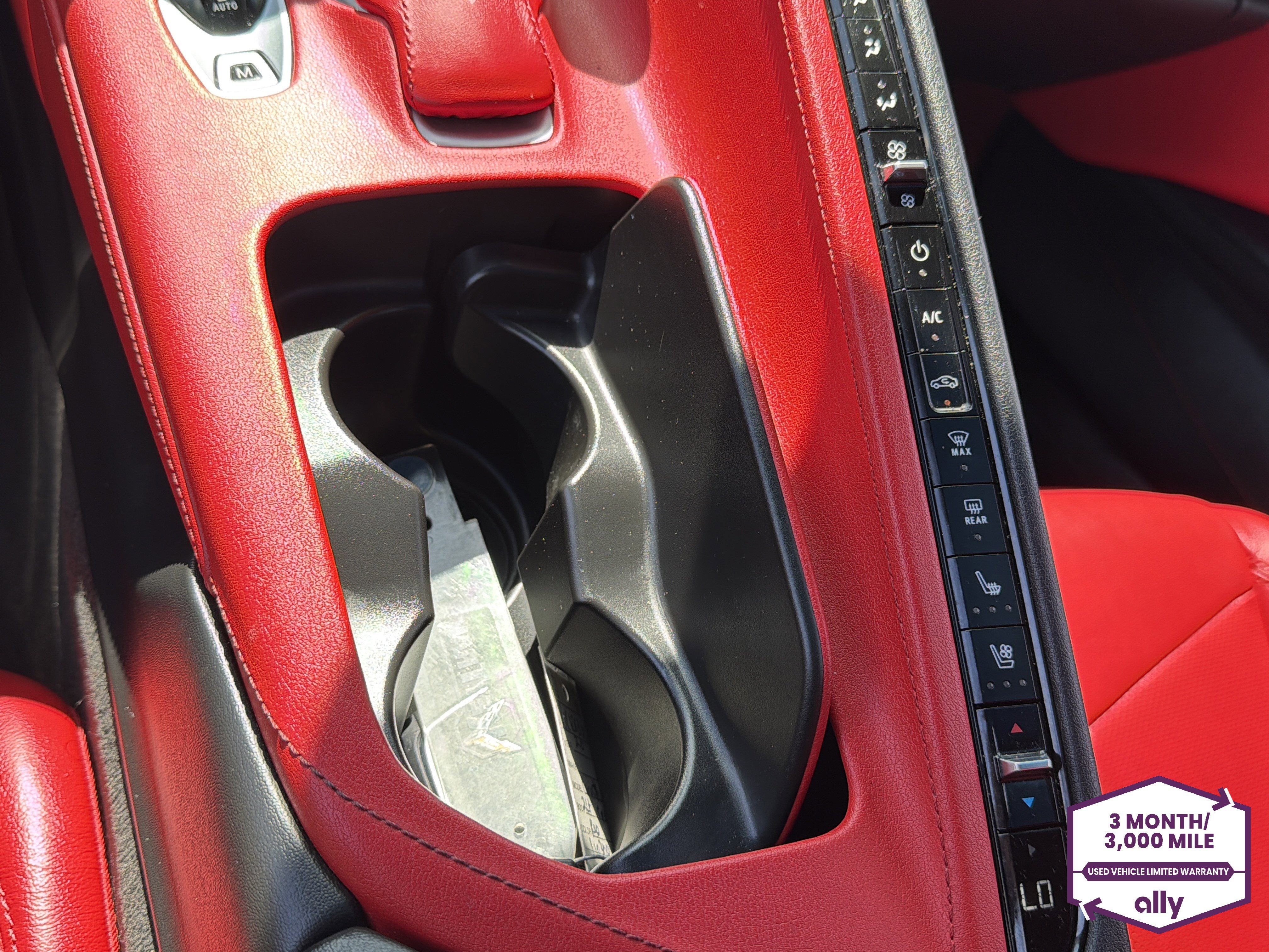 Used 2020 Chevrolet Corvette Stingray Preferred Cpe w/ 2LT Preferred Equipment Group RWD image 23