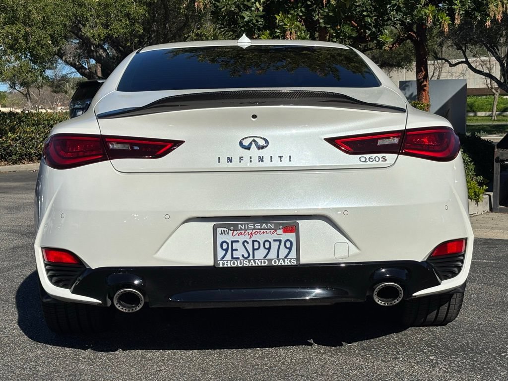 Certified 2022 INFINITI Q60 Red Sport 400 w/ Cargo Package RWD image 7