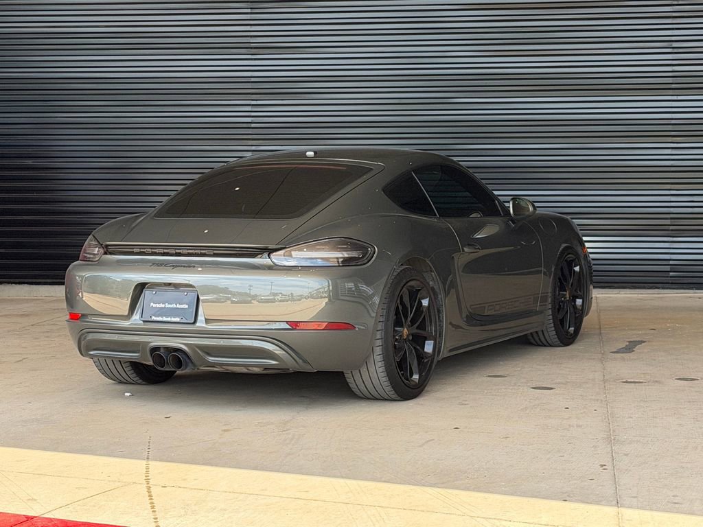Certified 2024 Porsche 718 Cayman RWD image 8