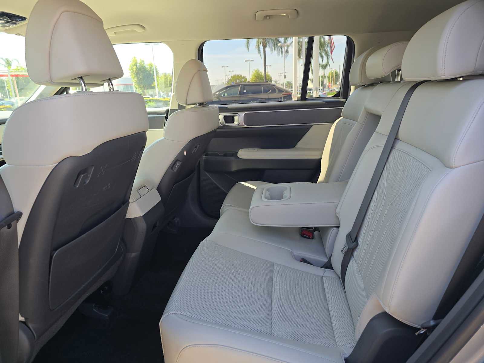 Used 2024 Hyundai Santa Fe SEL image 17