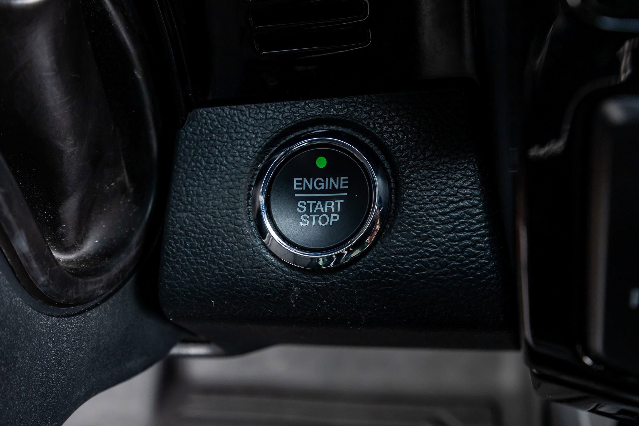 Used 2022 Ford F250 Lariat w/ Black Appearance Package image 22