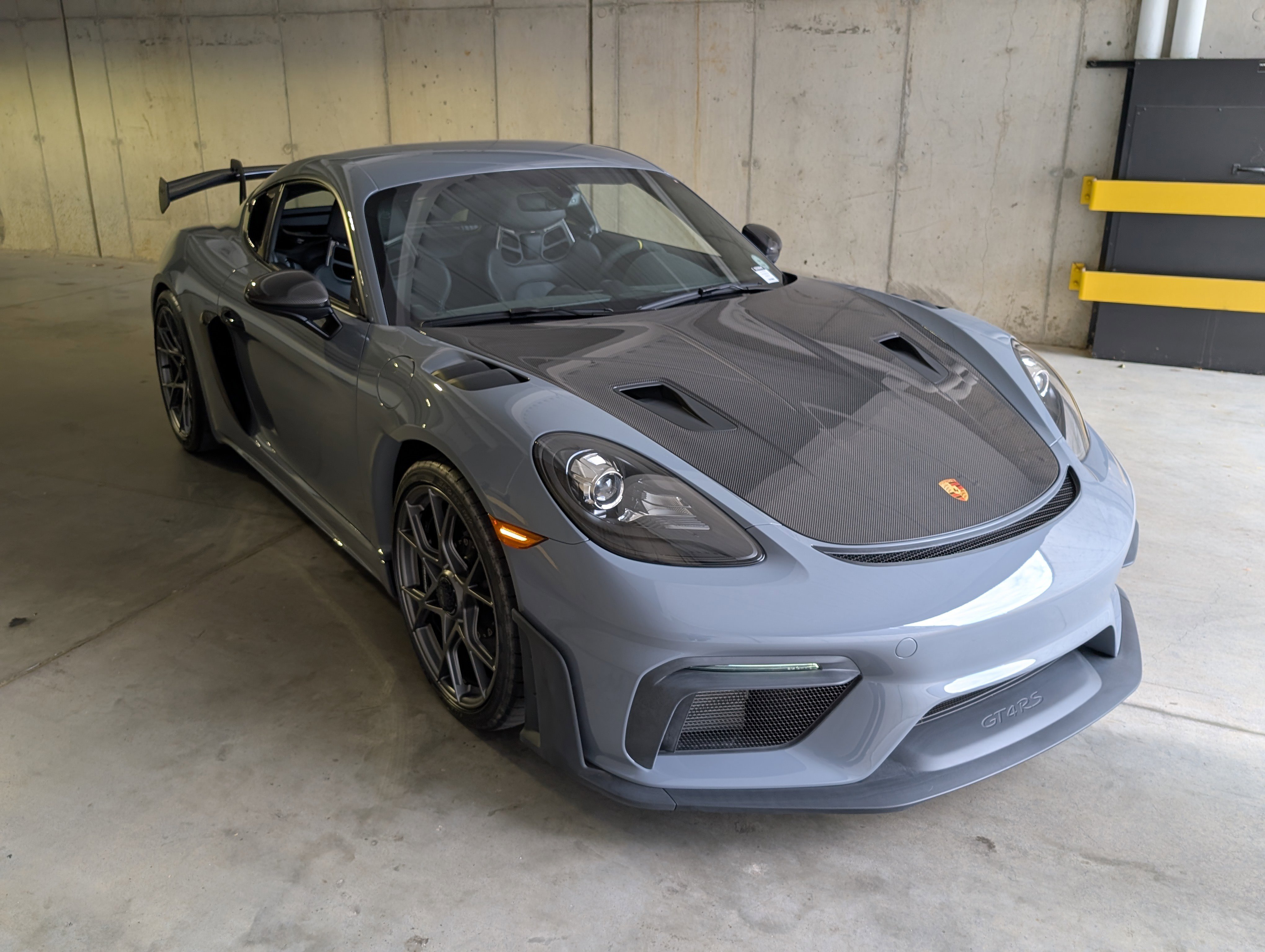 Used 2023 Porsche 718 Cayman GT4 RS image 9