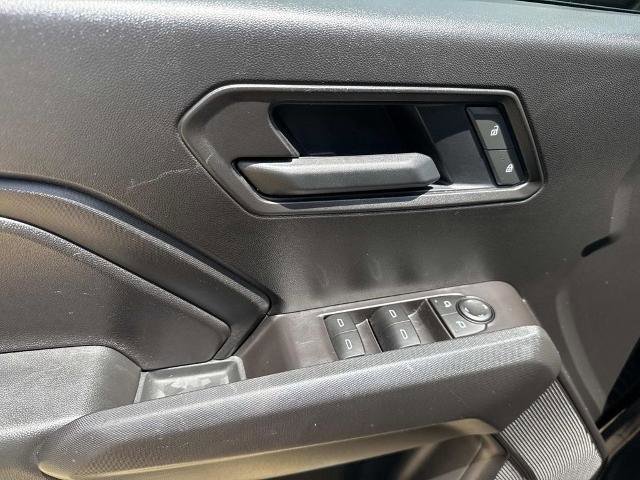Used 2026 Chevrolet Colorado W/T w/ Advanced Trailering Package RWD image 23