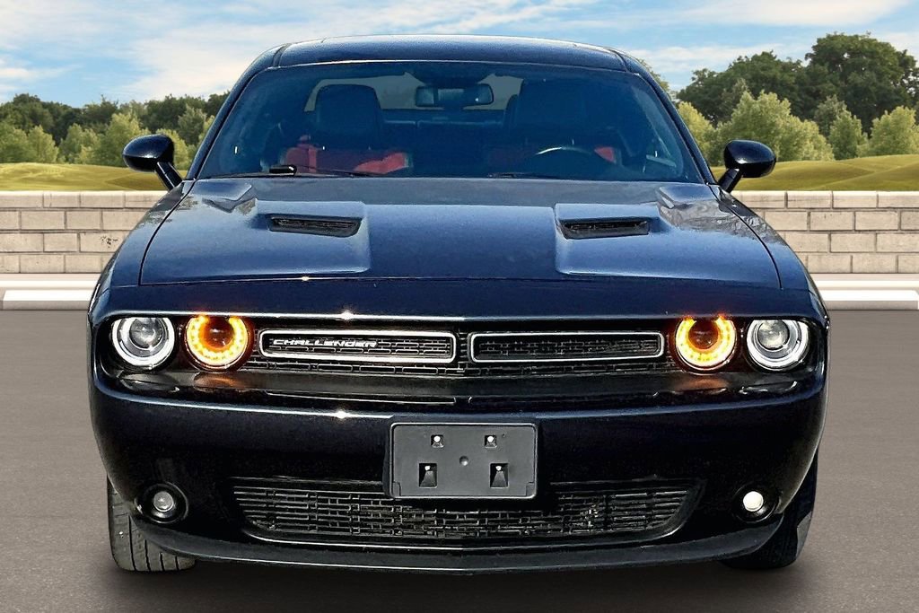 Used 2017 Dodge Challenger GT w/ Driver Convenience Group image 3