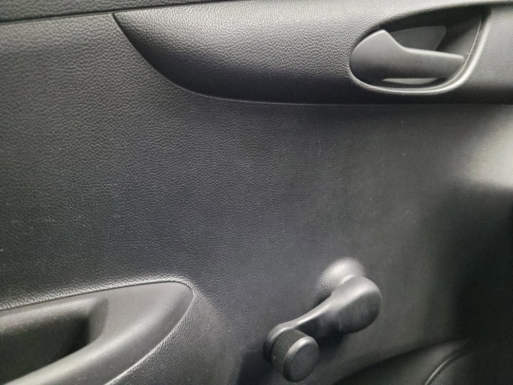 Used 2017 Chevrolet Spark ACTIV FWD image 27