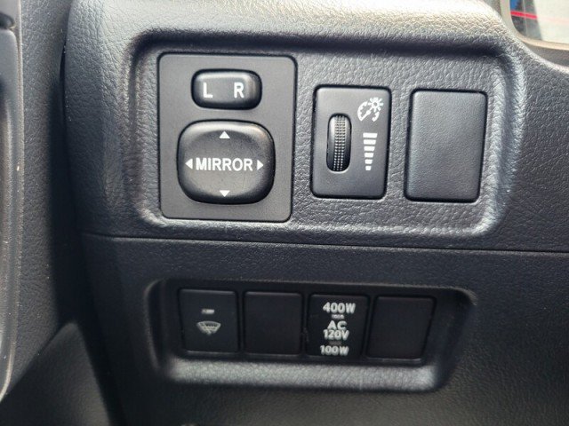 Used 2016 Toyota 4Runner SR5 AWD/4WD image 19