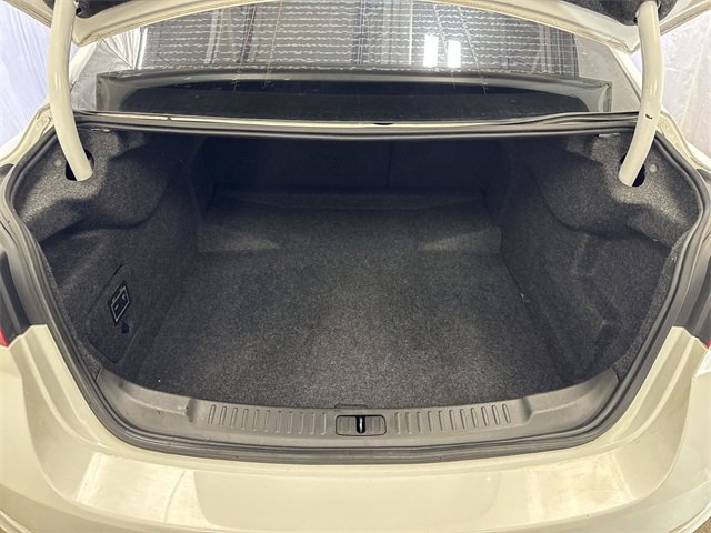 Used 2016 Chevrolet Malibu LT w/ Power Convenience Package image 24