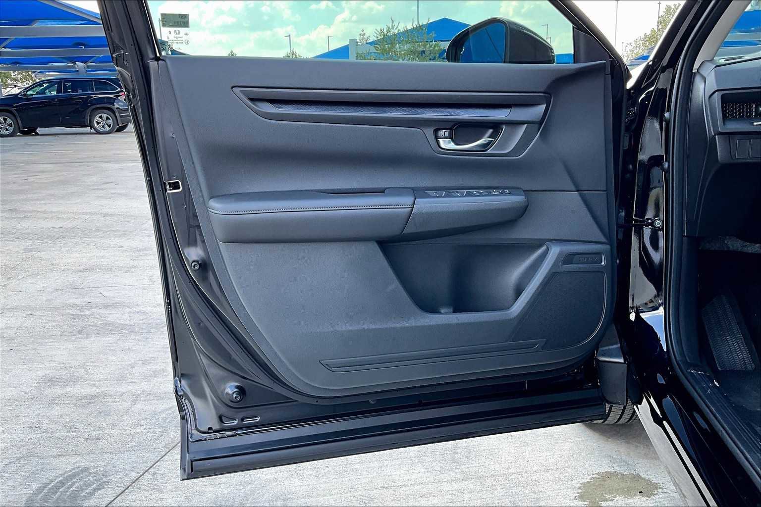 New 2026 Honda CR-V EX image 10