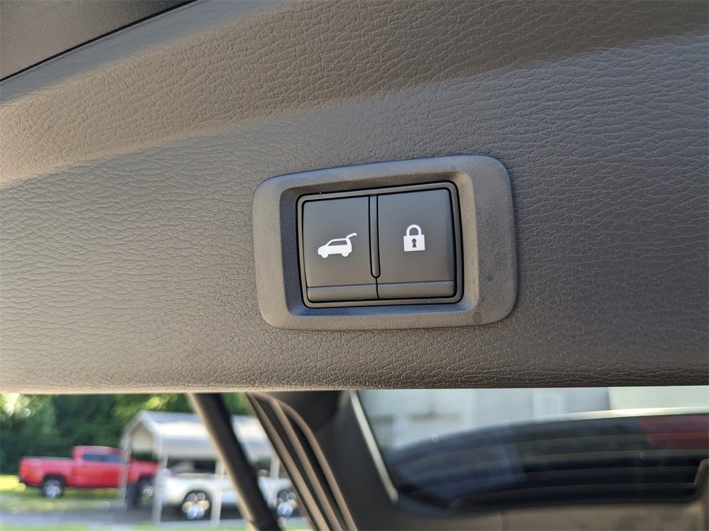 New 2025 Mitsubishi Outlander SEL image 14