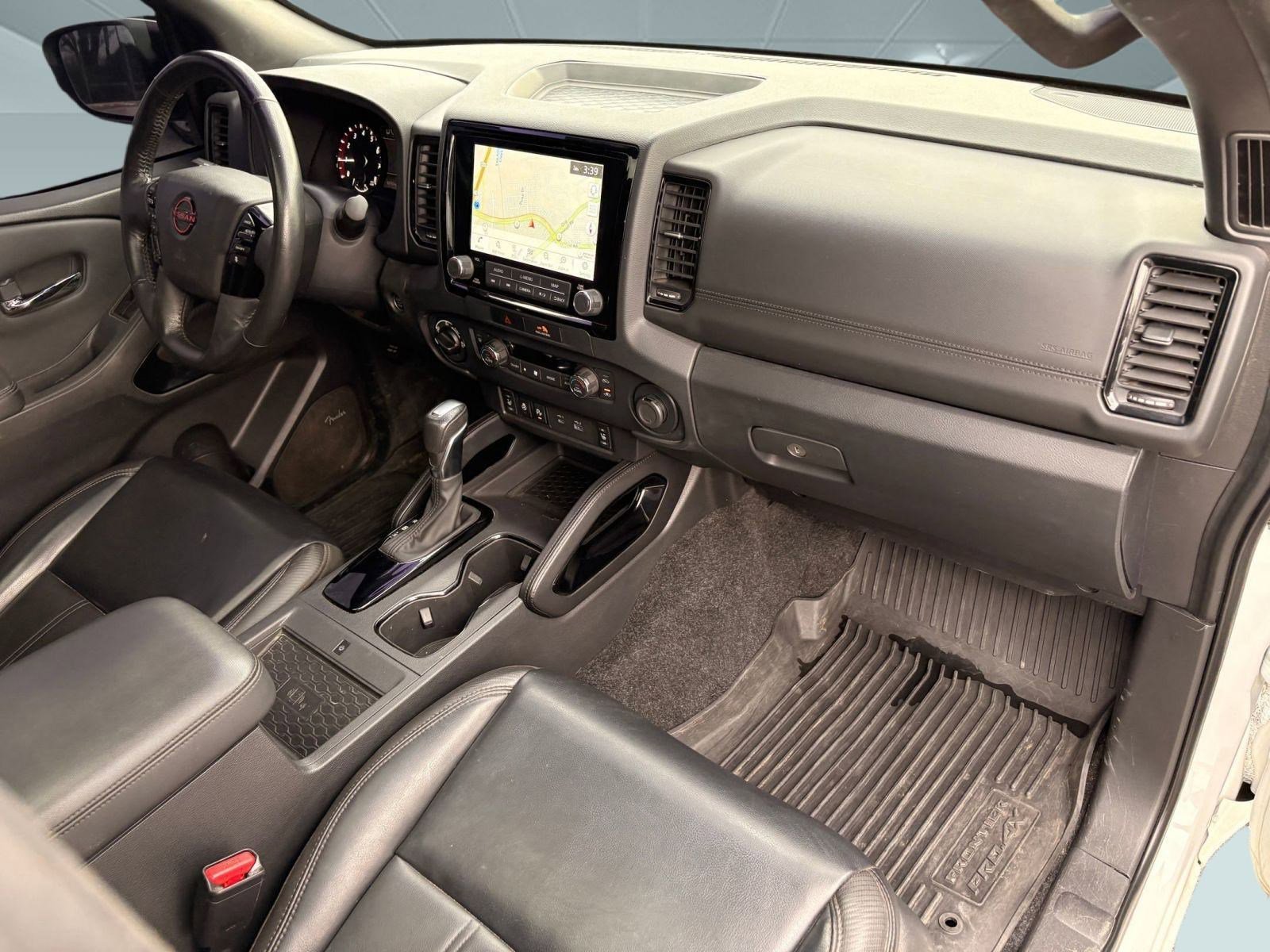 Used 2022 Nissan Frontier PRO-4X w/ Pro-4X Premium Package image 28