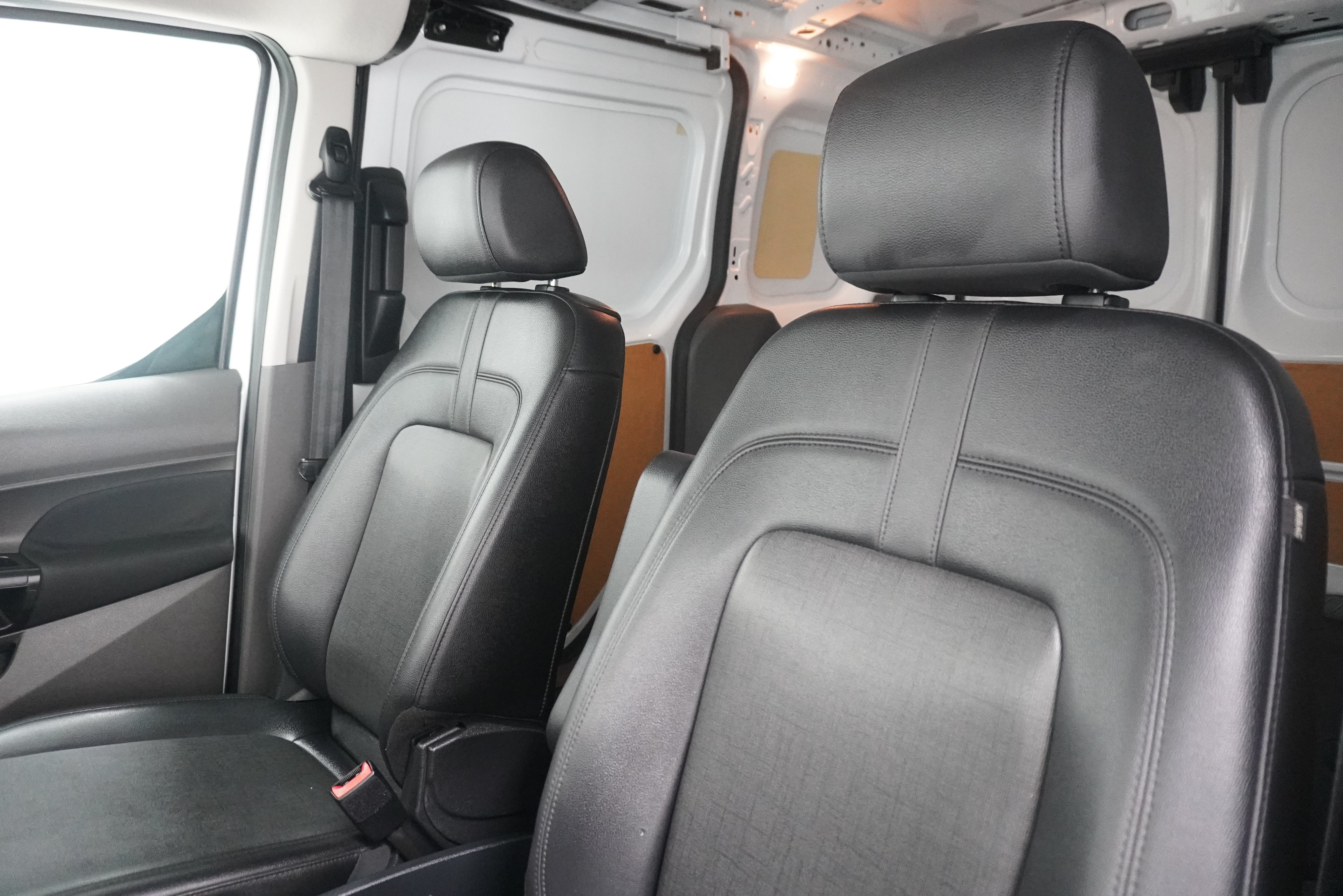 Used 2019 Ford Transit Connect XL FWD image 11