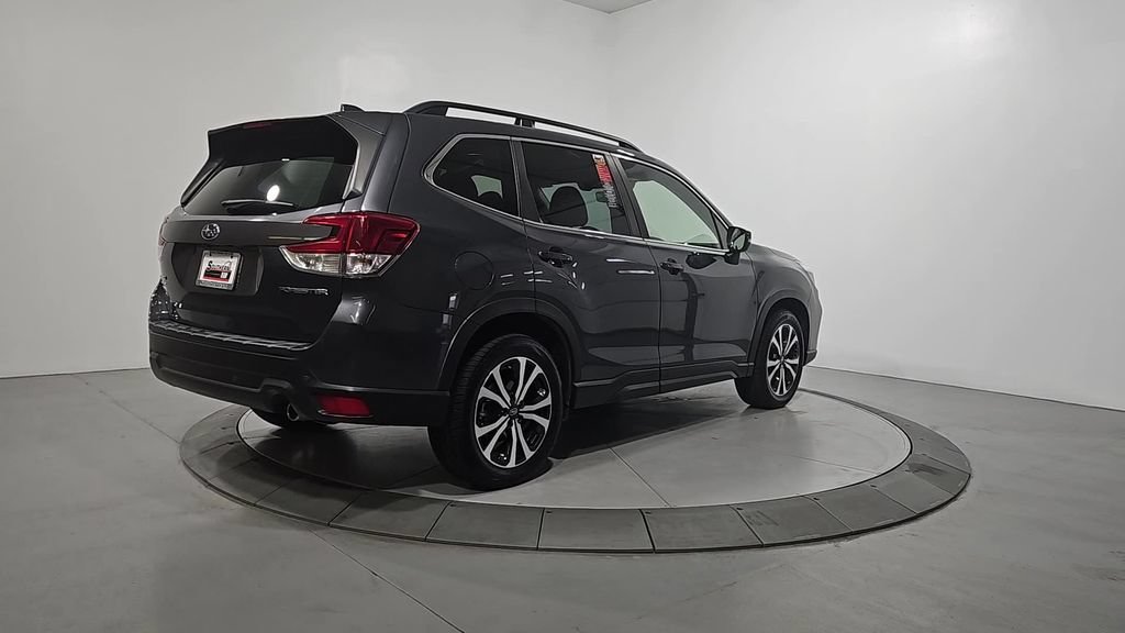 Used 2021 Subaru Forester Limited AWD/4WD image 5