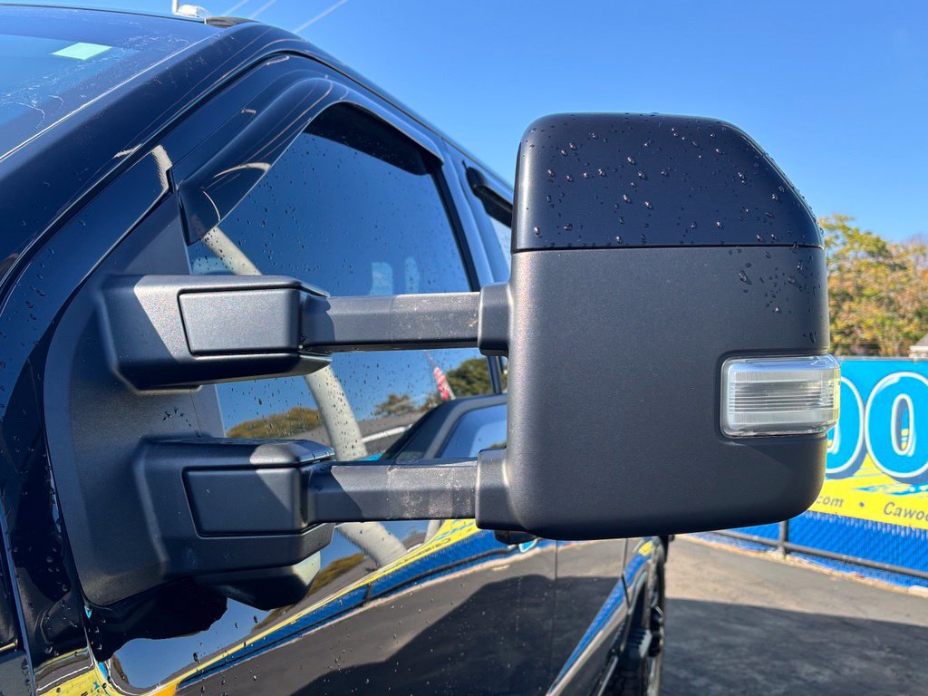Used 2023 Ford F250 Lariat w/ Black Appearance Package AWD/4WD image 9