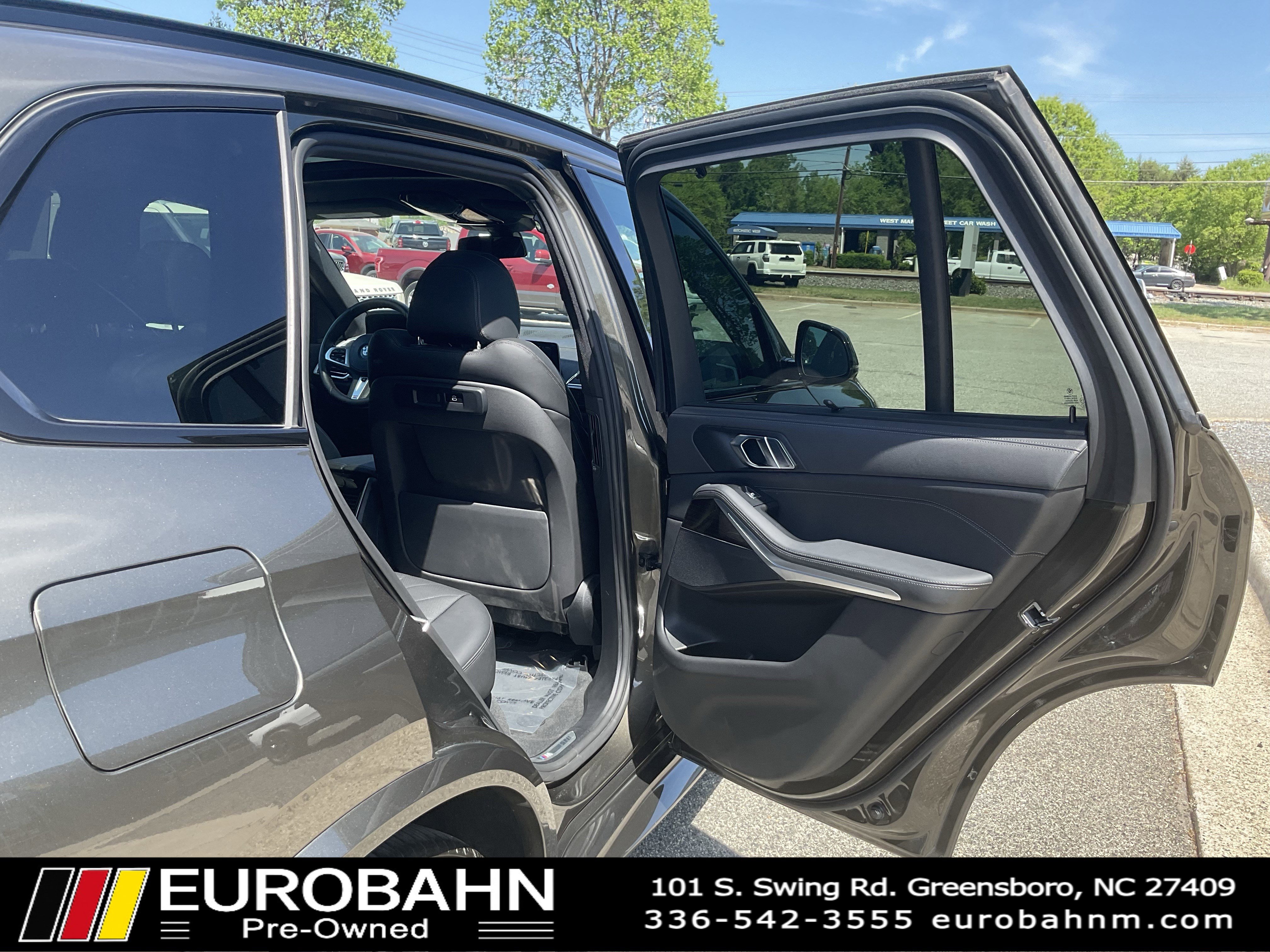 Used 2023 BMW X5 xDrive45e w/ Executive Package image 18