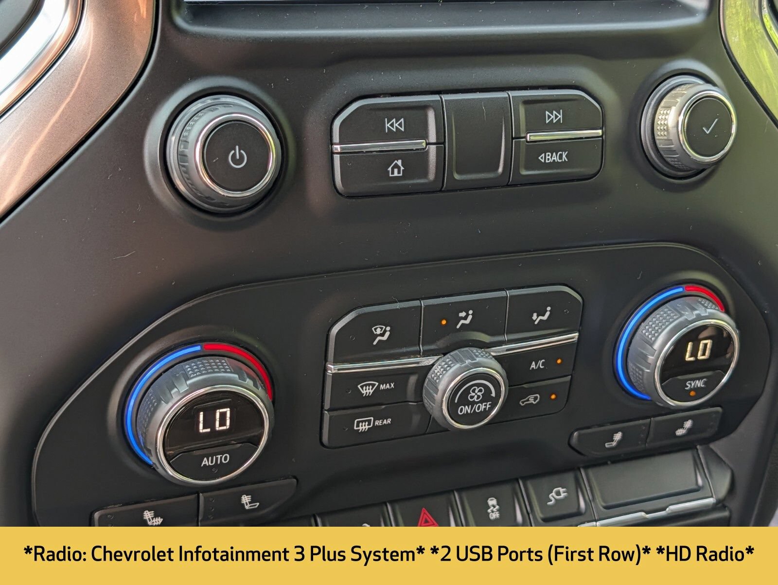 Used 2020 Chevrolet Silverado 1500 RST AWD/4WD image 9