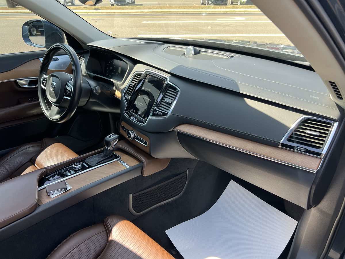 Used 2020 Volvo XC90 T6 Inscription image 19