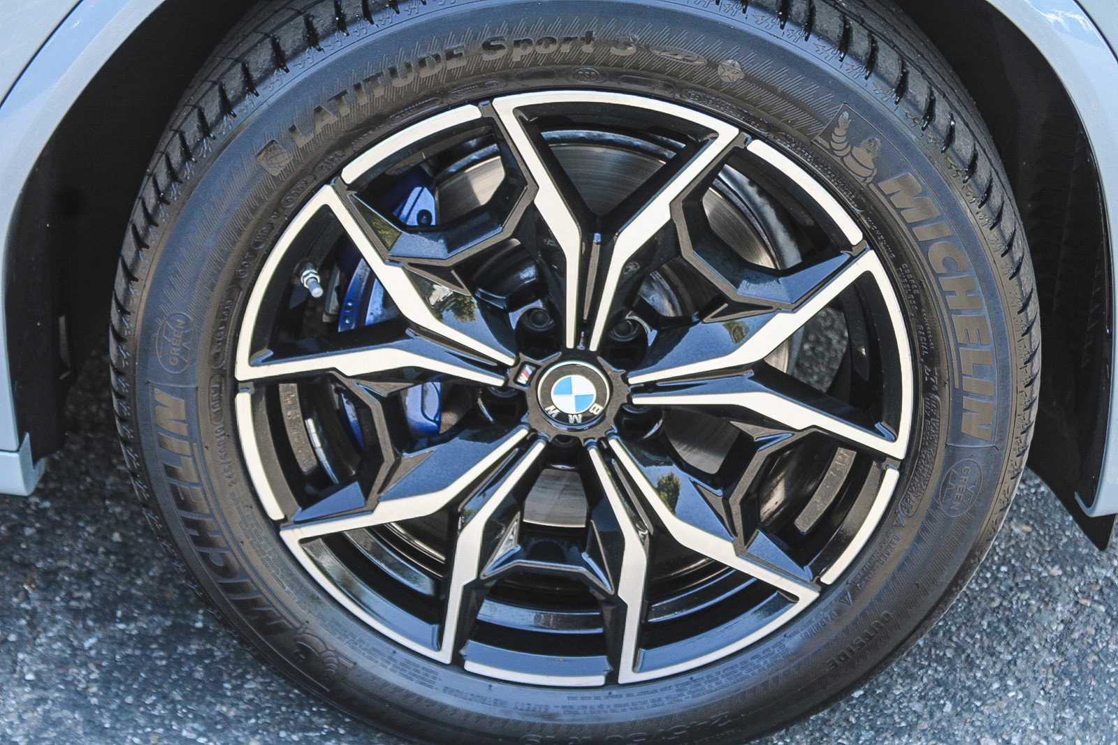 Certified 2024 BMW X3 M40i w/ Premium Package AWD/4WD image 9