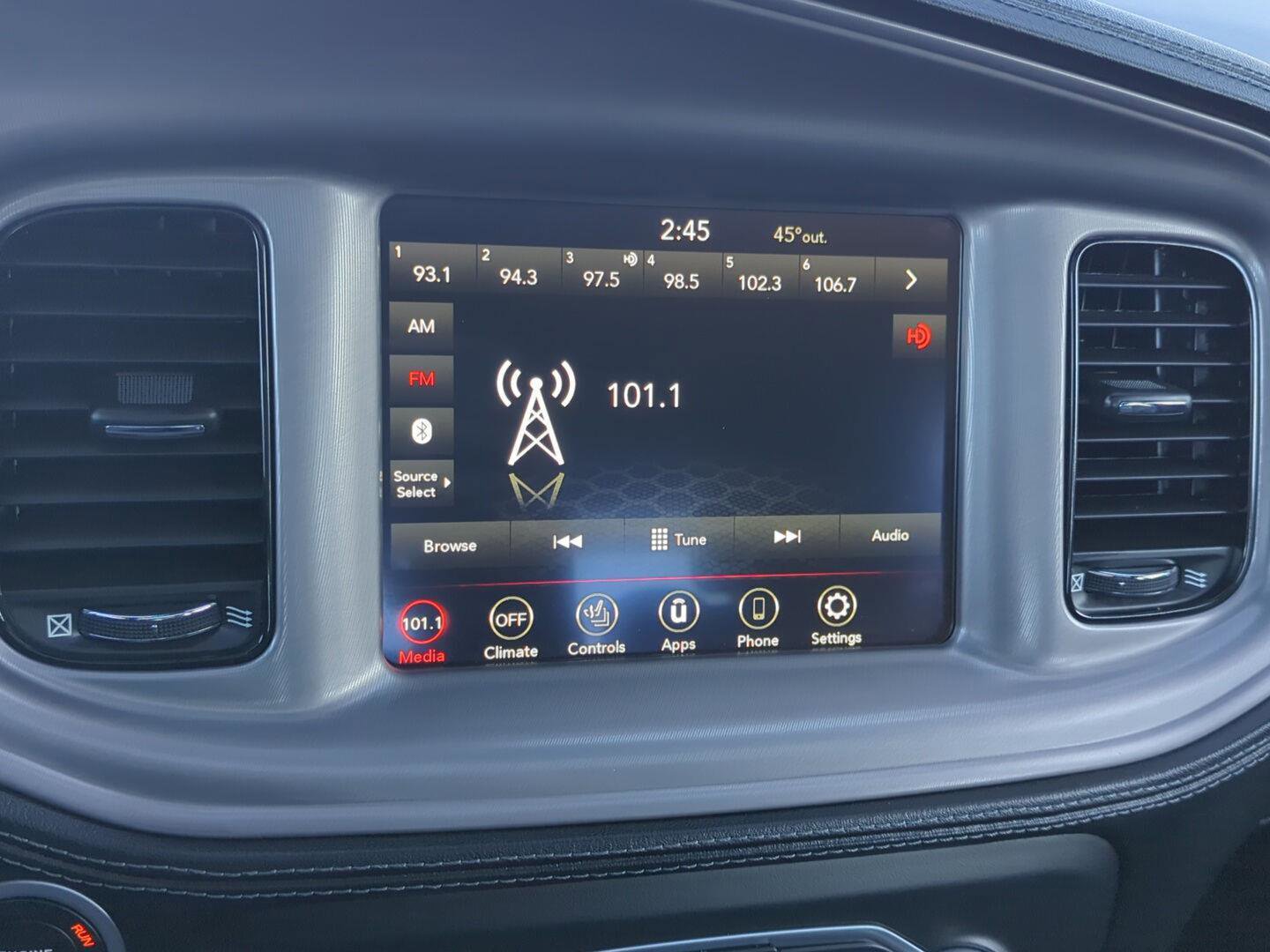 Used 2023 Dodge Charger SXT w/ Plus Group image 16