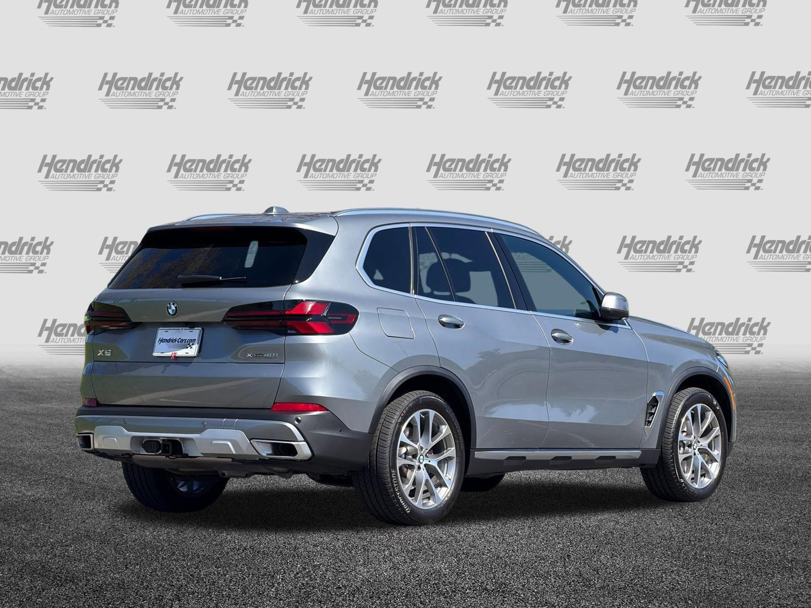 Used 2026 BMW X5 xDrive40i w/ Climate Comfort Package image 5
