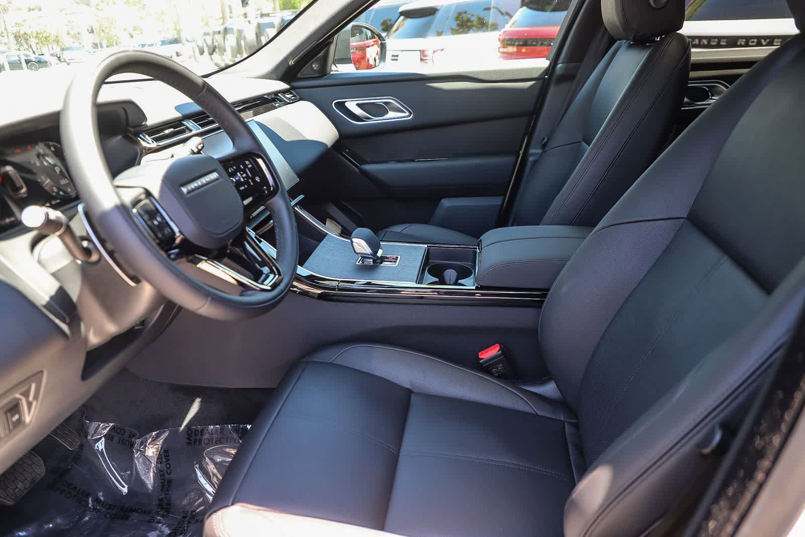 New 2026 Land Rover Range Rover Velar S AWD/4WD image 17