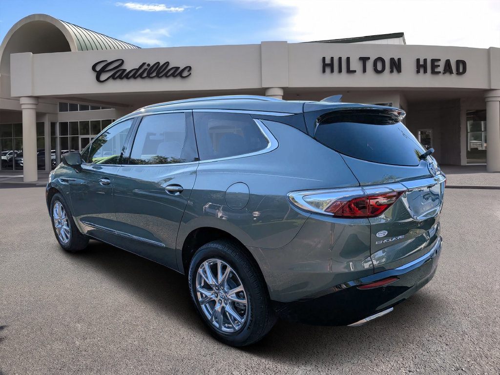 Used 2023 Buick Enclave Essence w/ Experience Buick Package FWD image 5