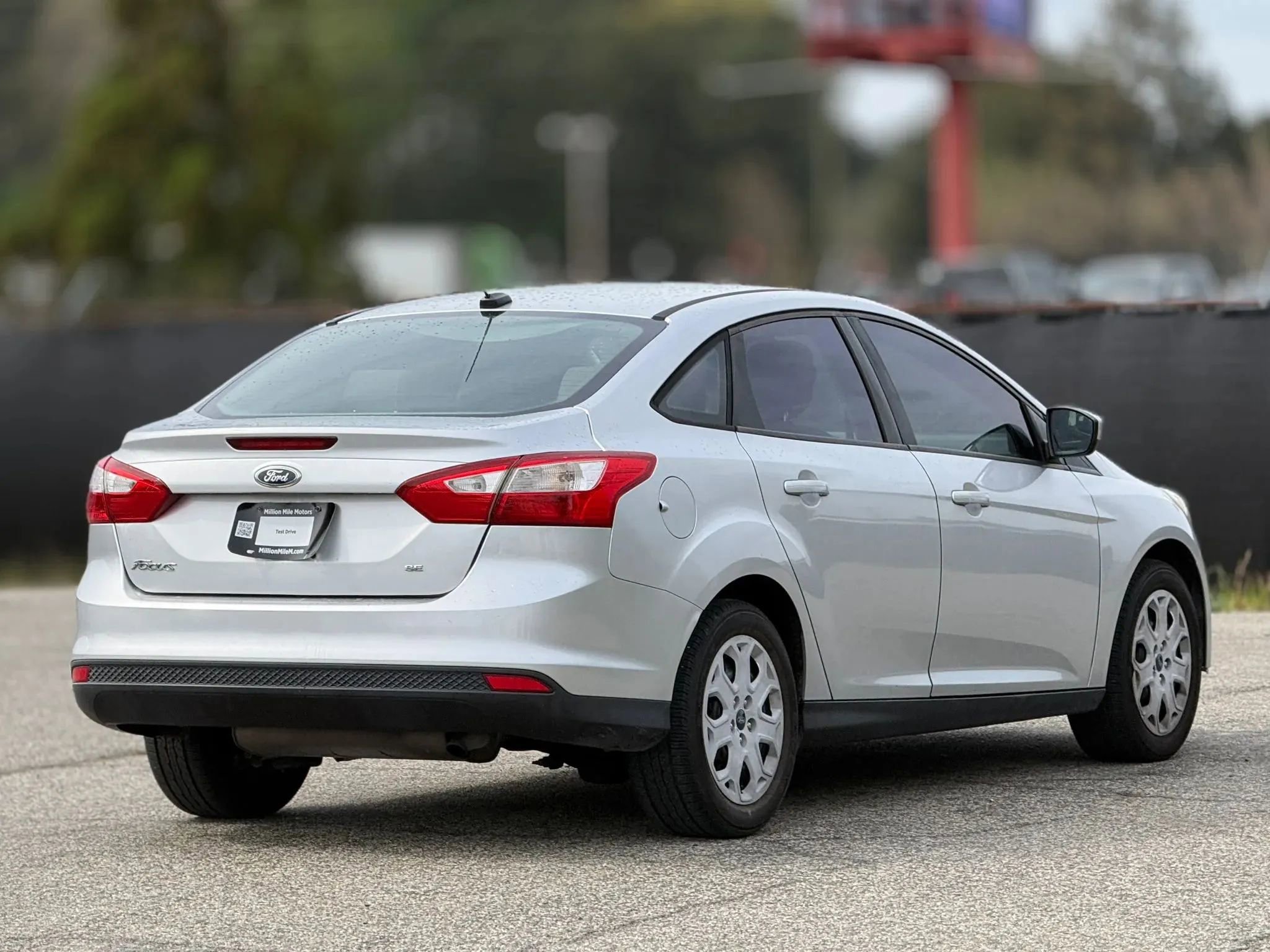 Used 2012 Ford Focus SE image 9