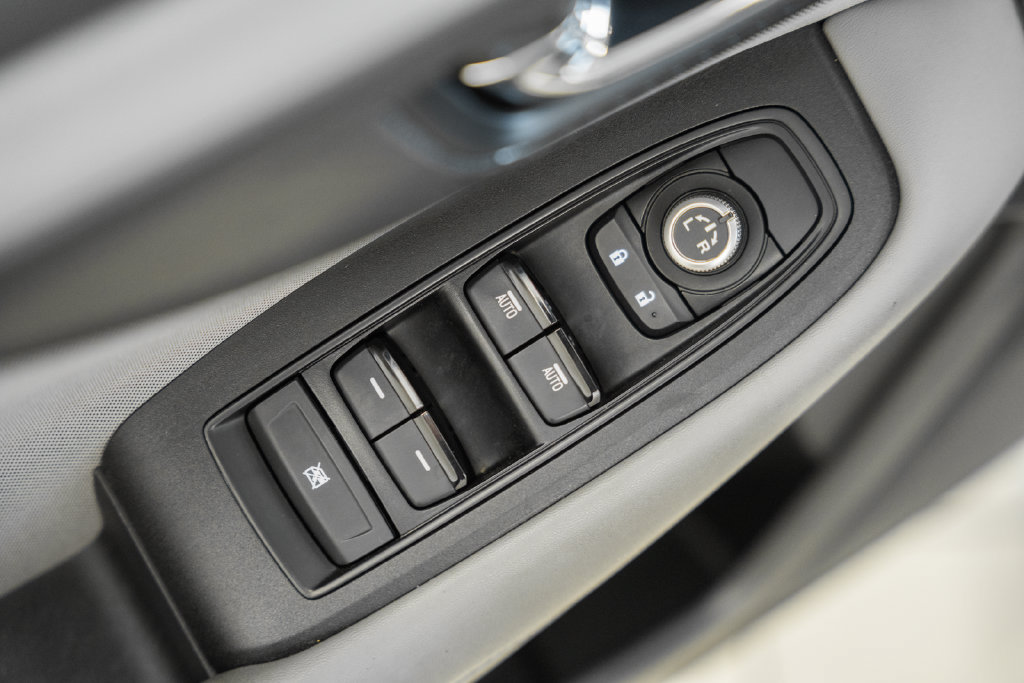 Used 2023 Subaru Legacy Premium AWD/4WD image 32