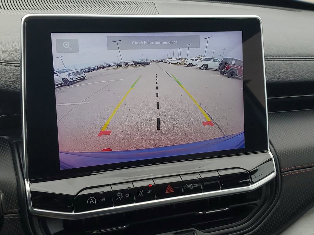 Used 2024 Jeep Compass Trailhawk image 28