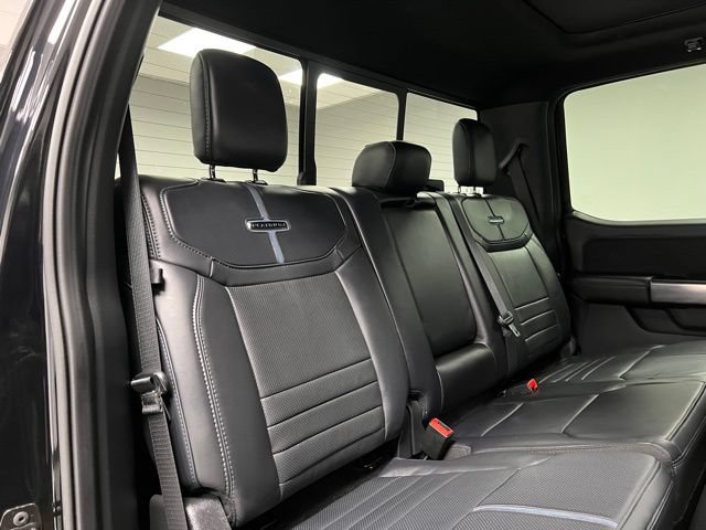 Used 2025 Ford F450 Platinum w/ FX4 Off-Road Package AWD/4WD image 54