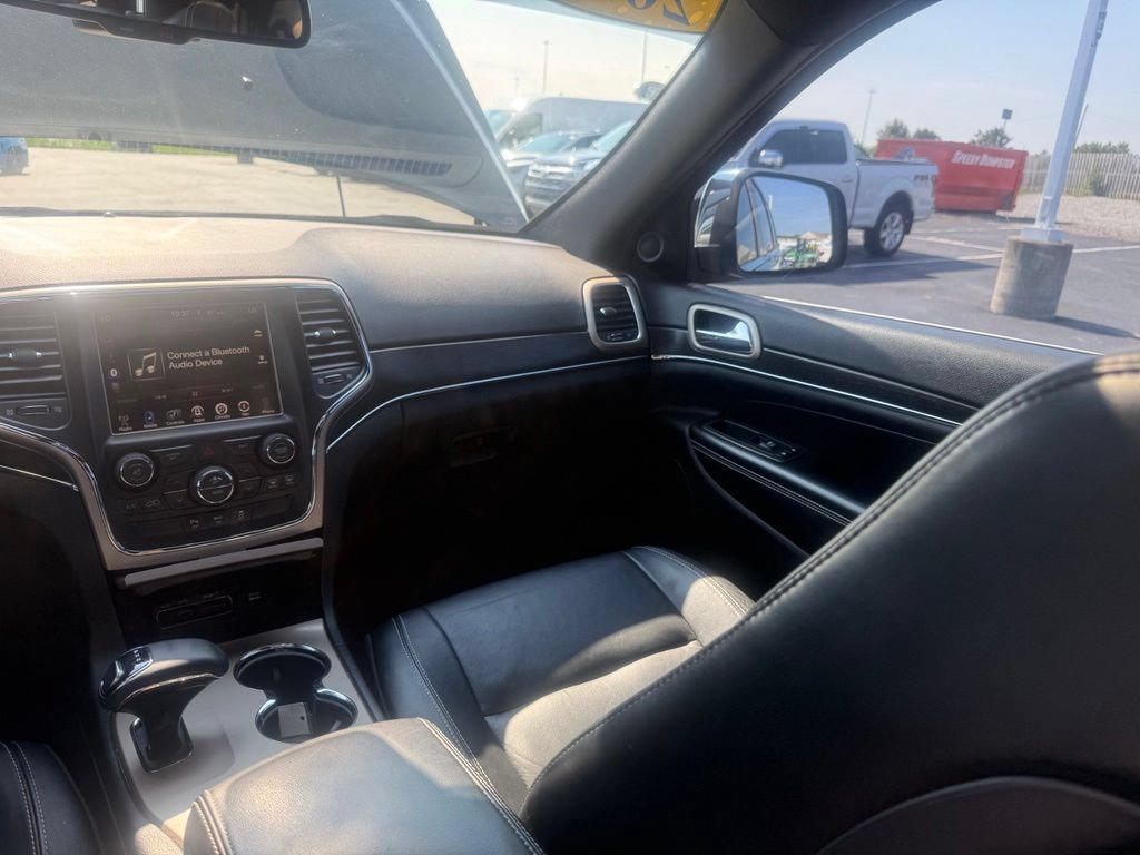 Used 2015 Jeep Grand Cherokee Limited AWD/4WD image 38