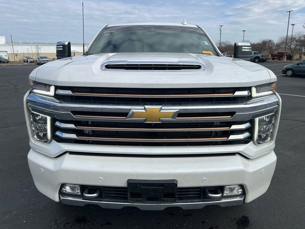 Used 2022 Chevrolet Silverado 2500 High Country w/ Safety Package II image 6