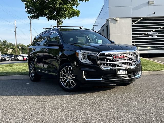 Used 2024 GMC Terrain Denali