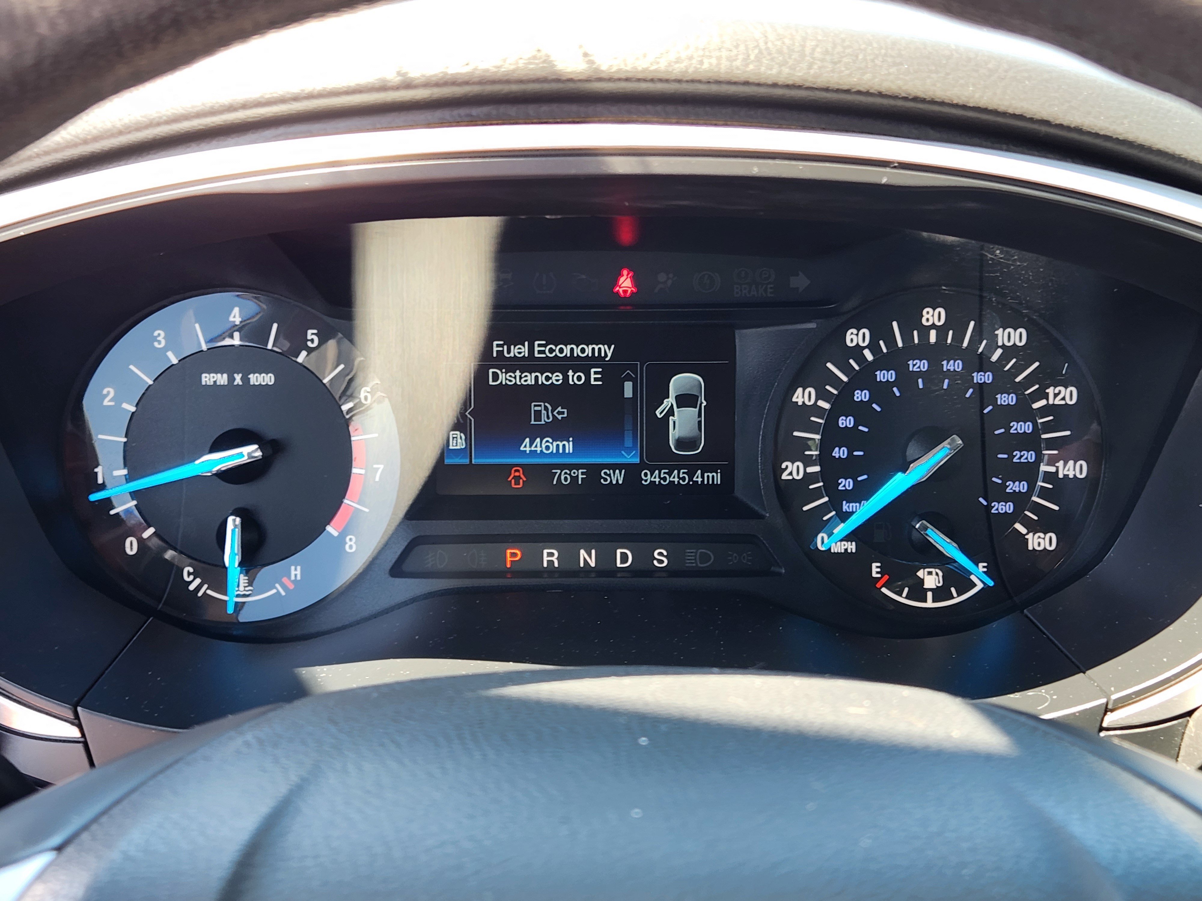 Used 2014 Ford Fusion SE FWD image 19