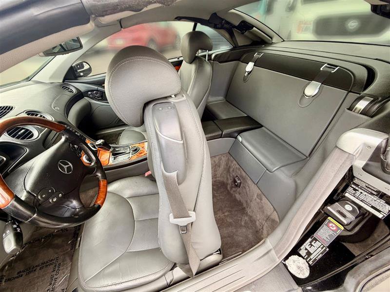 Used 2005 Mercedes-Benz SL 500 image 19