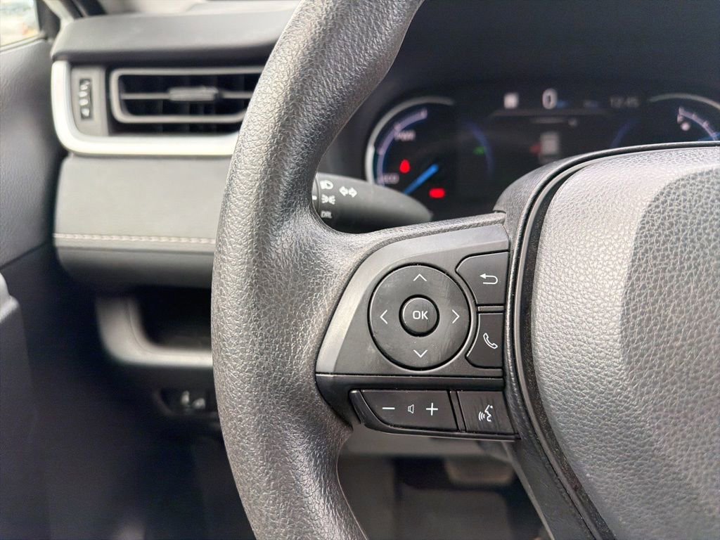 Used 2024 Toyota RAV4 LE image 13