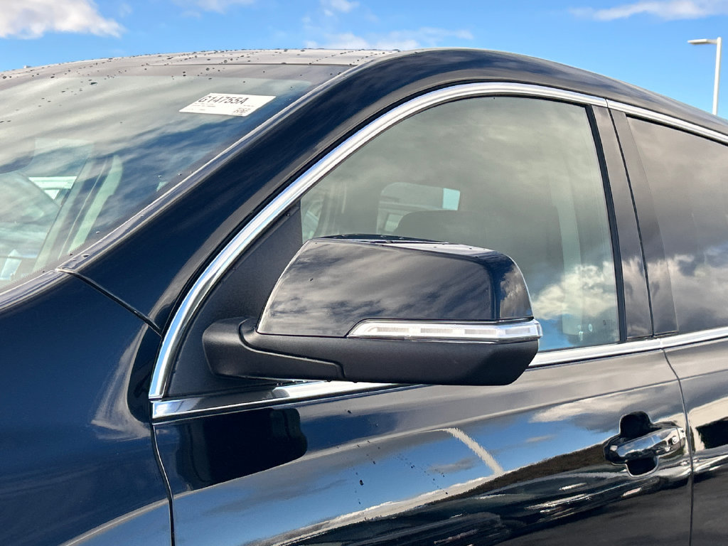 Certified 2023 GMC Acadia SLE FWD image 14