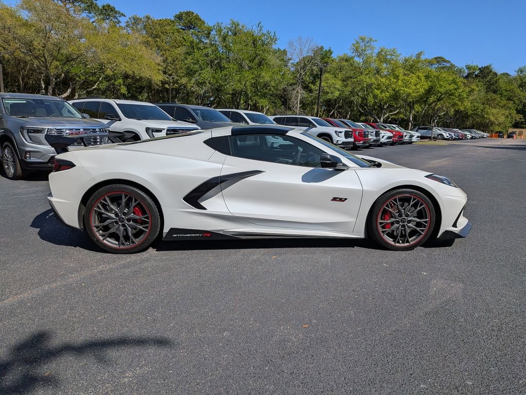 Used 2023 Chevrolet Corvette Stingray Premium Cpe w/ Z51 Performance Package image 2