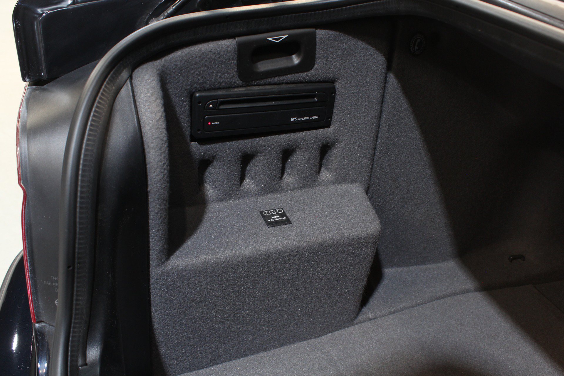 Used 2002 BMW M5 RWD image 78