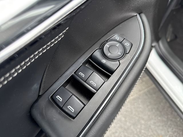 Used 2023 Buick Envision Preferred w/ Sport Touring Package AWD/4WD image 25