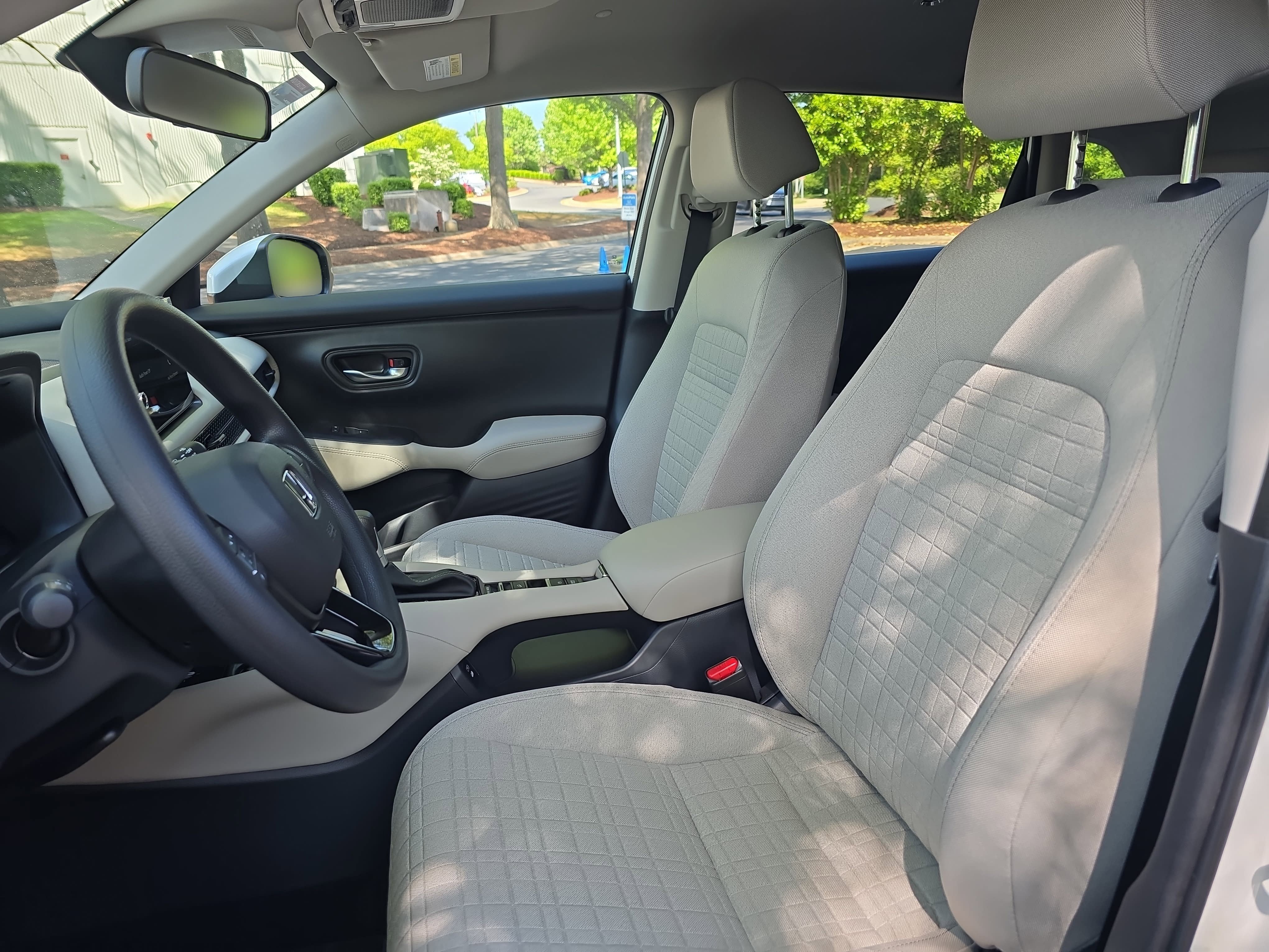 New 2026 Honda HR-V LX image 14