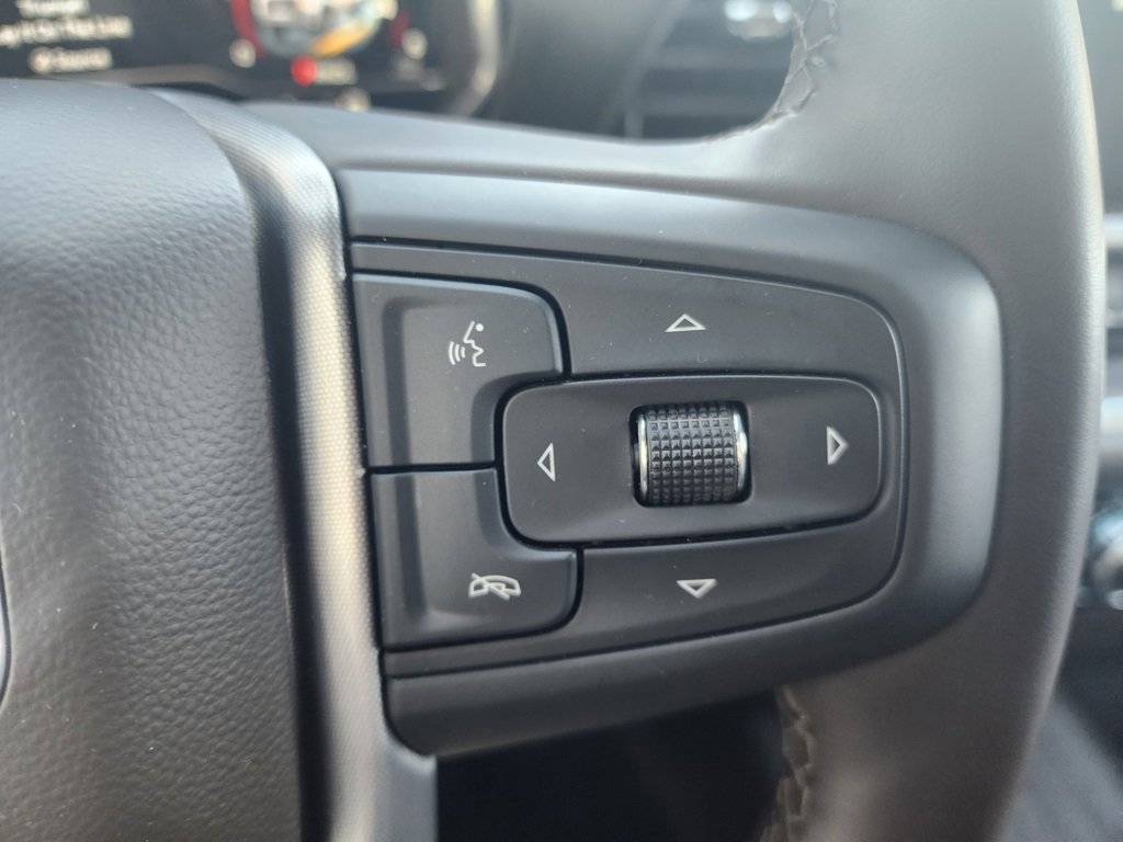 Used 2025 GMC Sierra 2500 SLT image 36