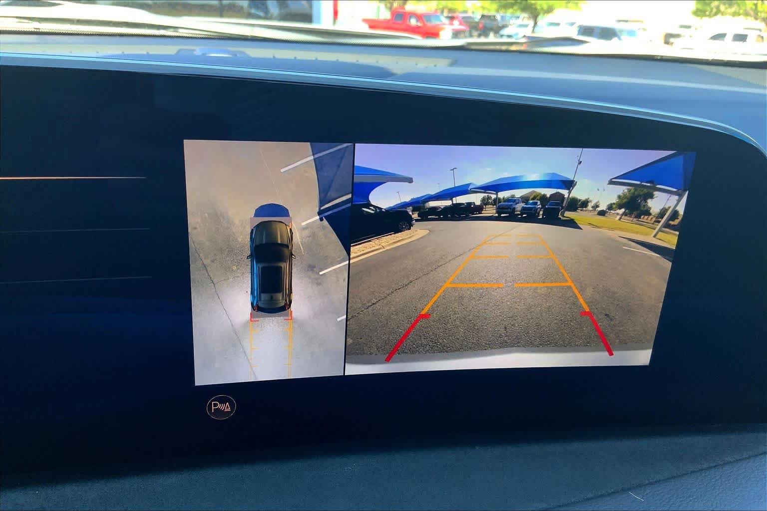 Used 2025 Cadillac XT4 Sport w/ LPO, Onyx Lite Package FWD image 27