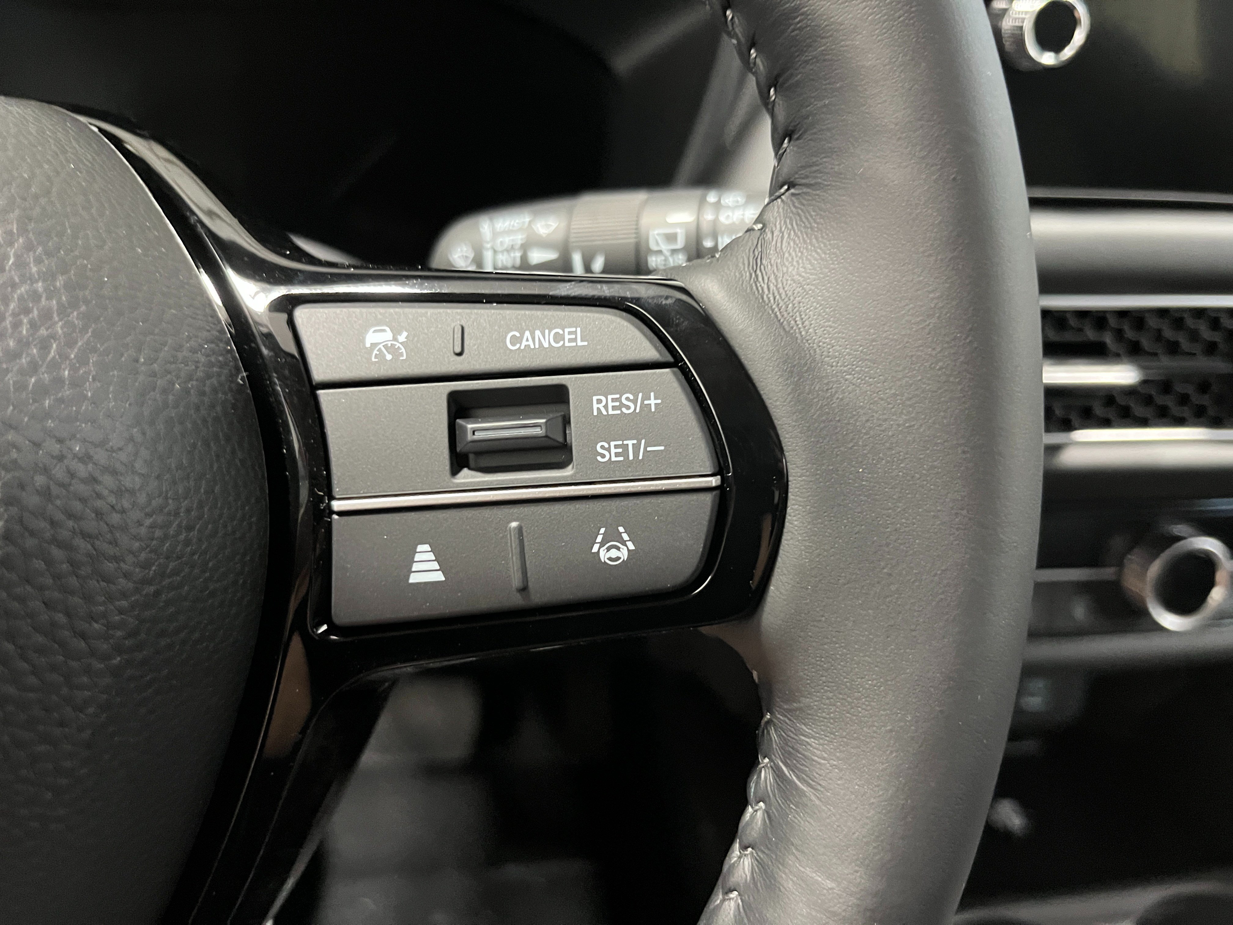 New 2027 Honda HR-V EX-L image 11