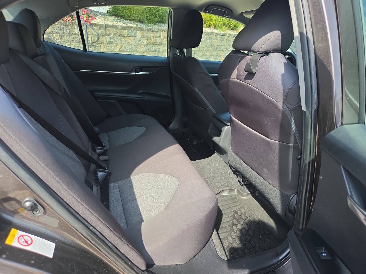 Used 2019 Toyota Camry LE FWD image 23