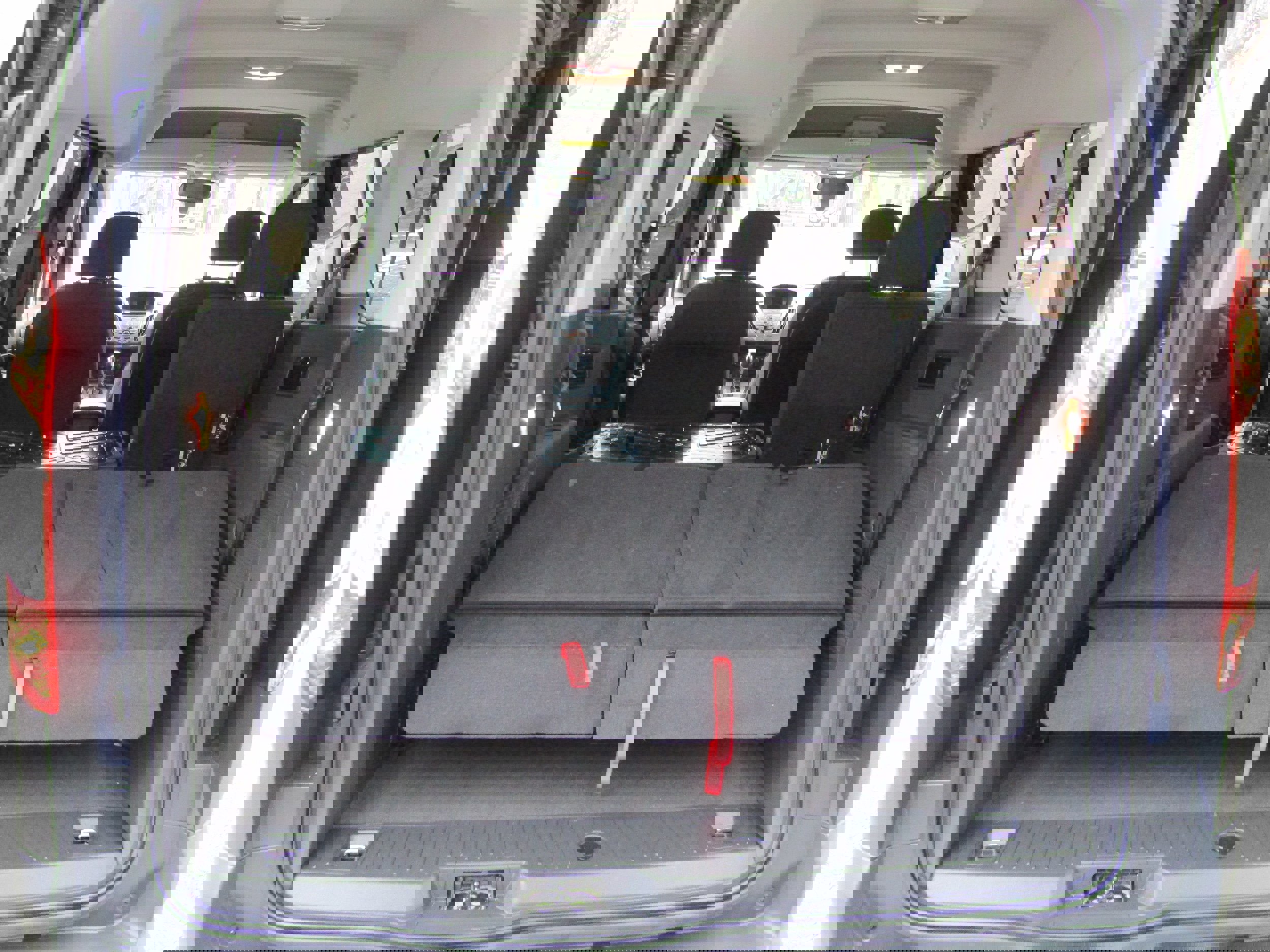 Used 2018 Ford Transit Connect XL image 16