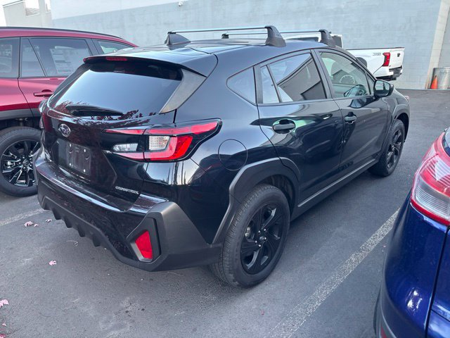 Used 2024 Subaru Crosstrek 2.0i AWD/4WD image 2