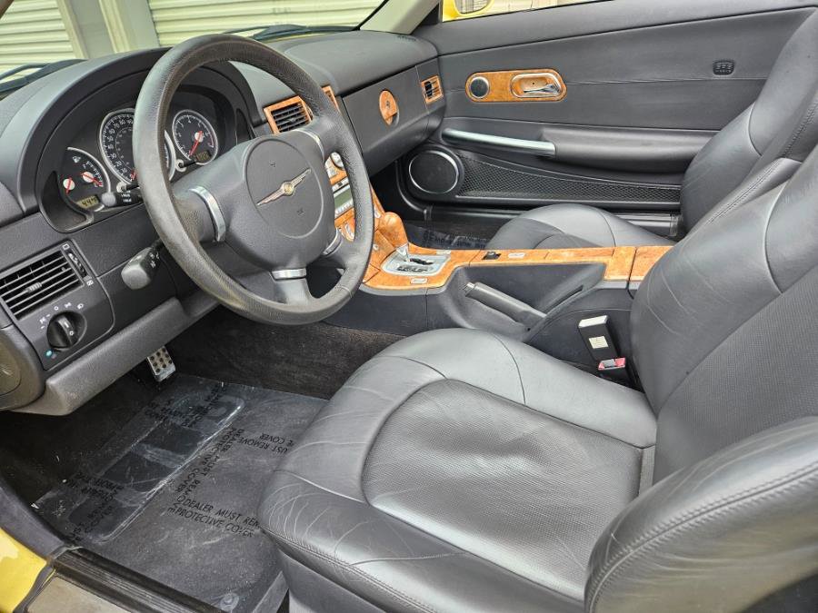 Used 2005 Chrysler Crossfire Limited RWD image 14