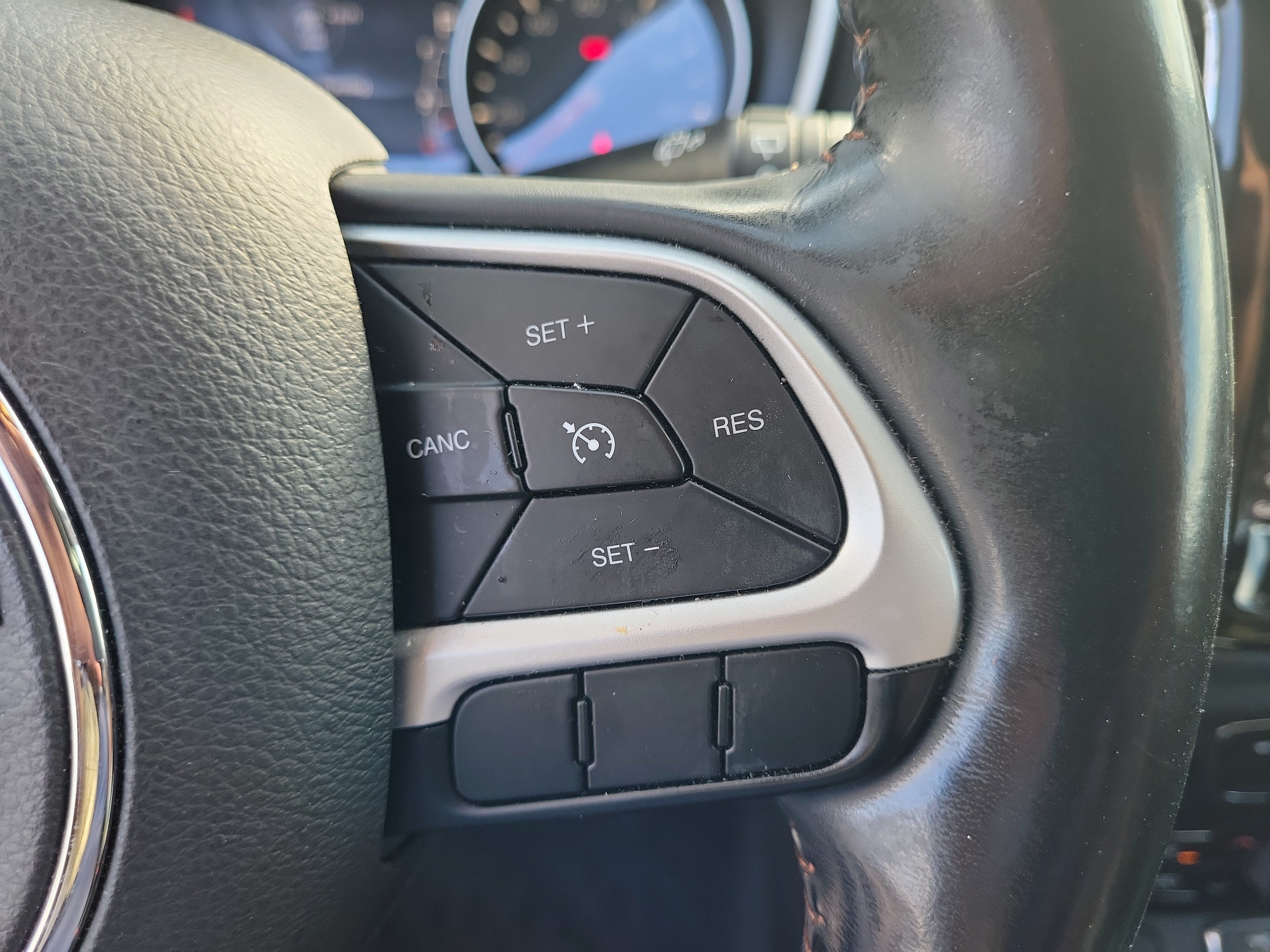 Used 2019 Jeep Compass Limited AWD/4WD image 16