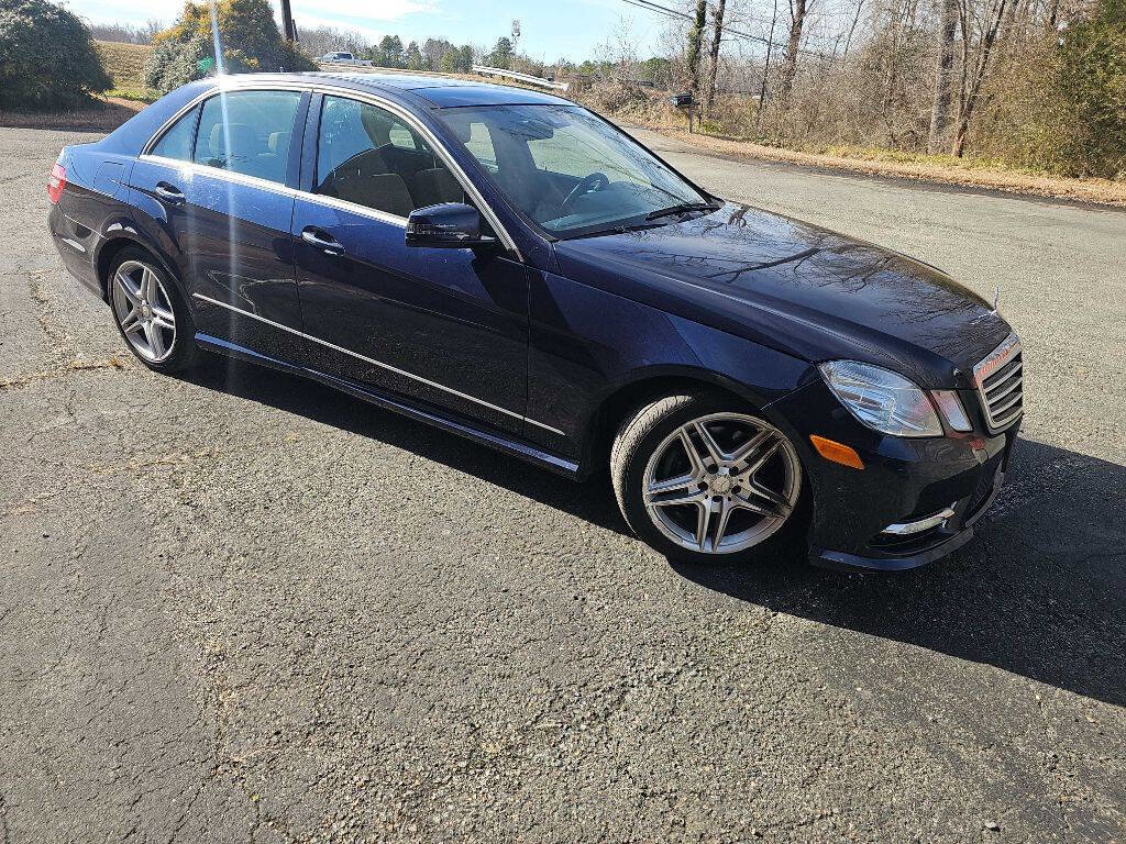 Used 2013 Mercedes-Benz E 350 4MATIC Sedan image 6
