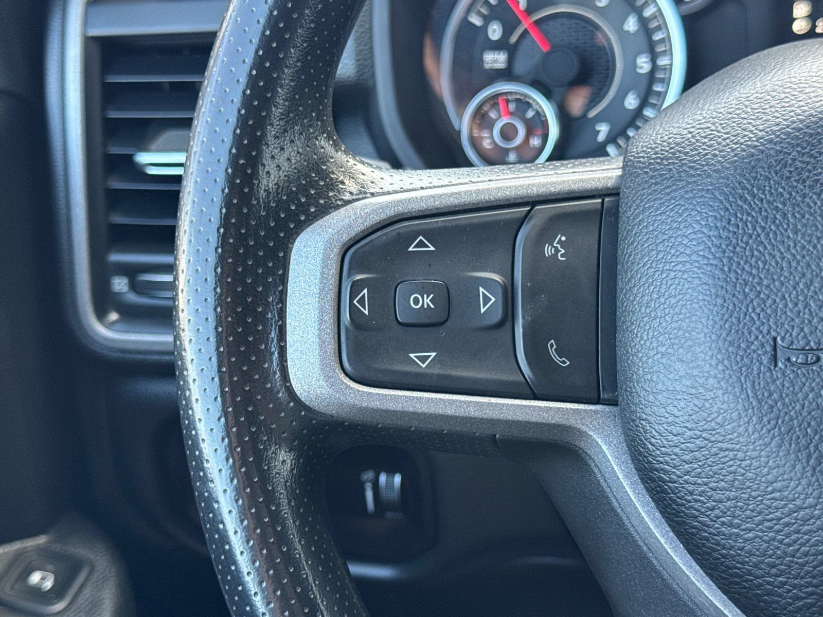 Used 2024 RAM 2500 Tradesman AWD/4WD image 27